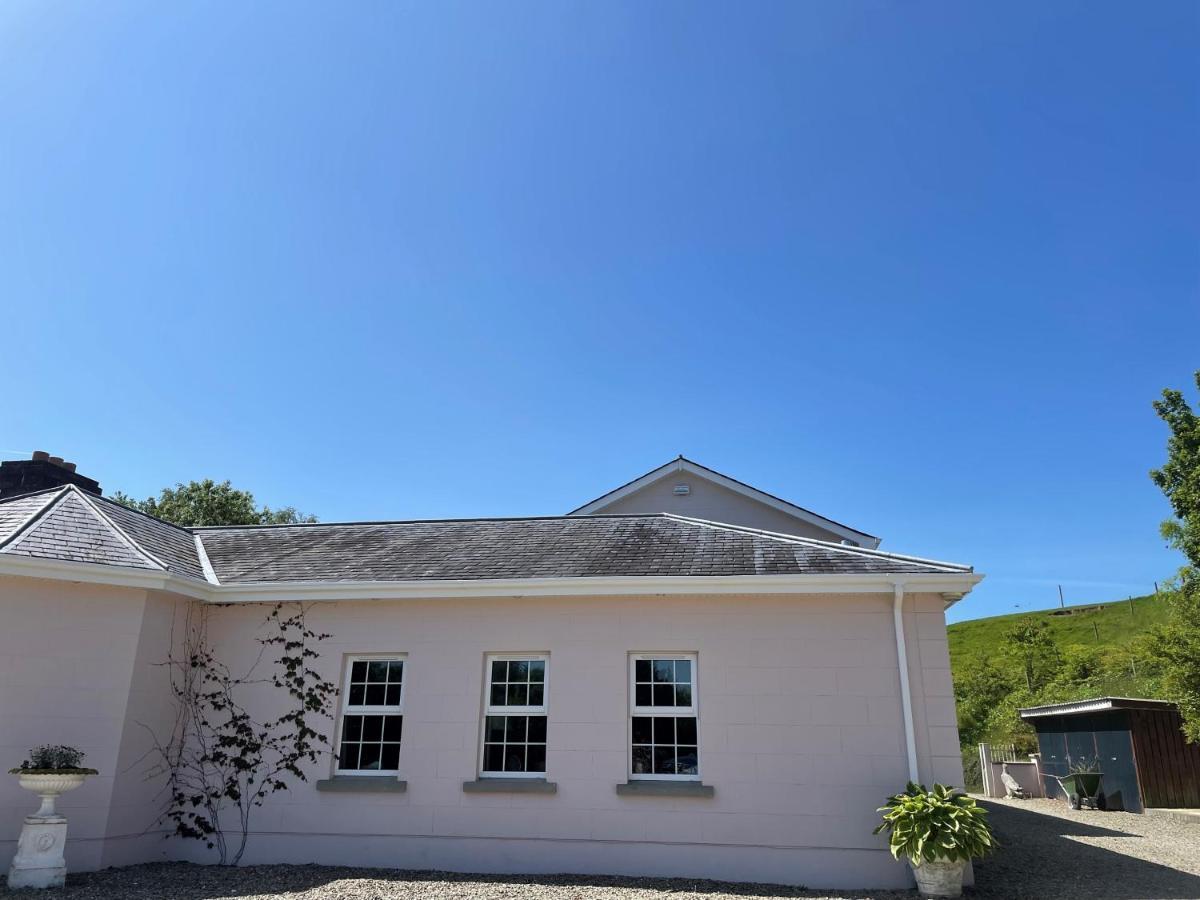 The Cottage At Riverbank Ballinamallard Екстериор снимка